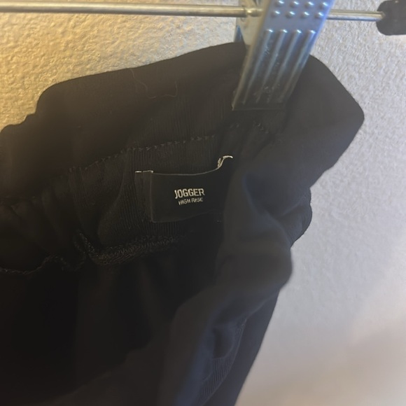 Express Paperbag Pants Black Womens Size Medium Pull On Style Wide Leg - Picture 10 of 13